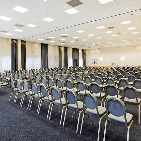 Ramada Hotel Frankfurt Oder 4* Frankfurt nad Odrou