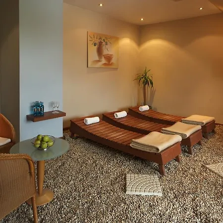 Ramada Hotel Frankfurt Oder Hotel 4*