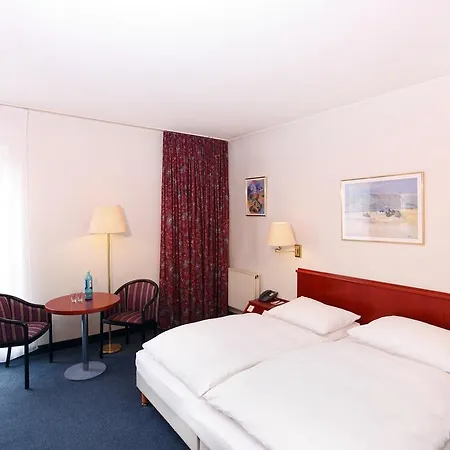 Hotel Ramada Hotel Frankfurt Oder 4*