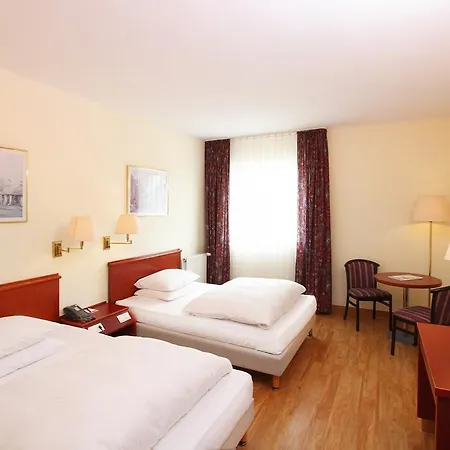 Ramada Hotel Frankfurt Oder 4* Frankfurt nad Odrou