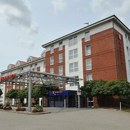 Ramada Hotel Frankfurt Oder 4*