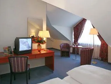 Ramada Hotel Frankfurt Oder 4*