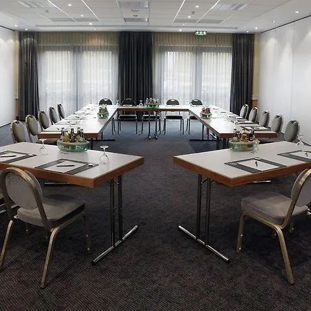 Ramada Hotel Frankfurt Oder Hotel 4*