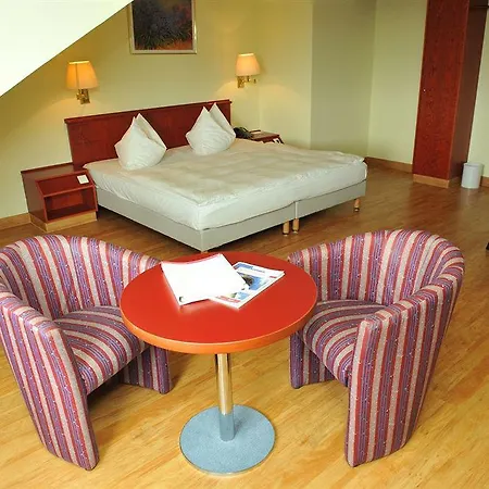 Ramada Hotel Frankfurt Oder 4* Frankfurt nad Odrou